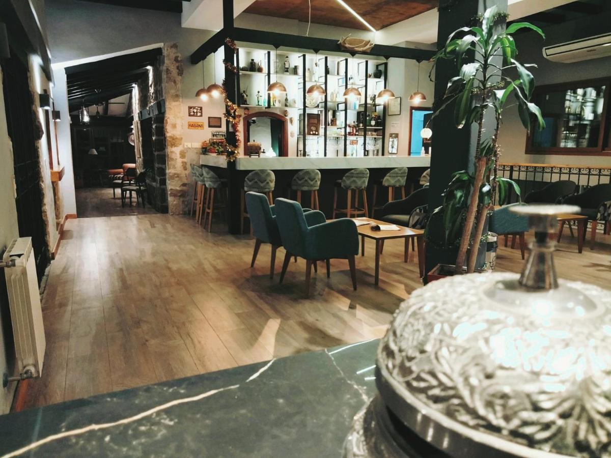 Los Espinillos Hotel Y Spa Villa Carlos Paz Eksteriør bilde