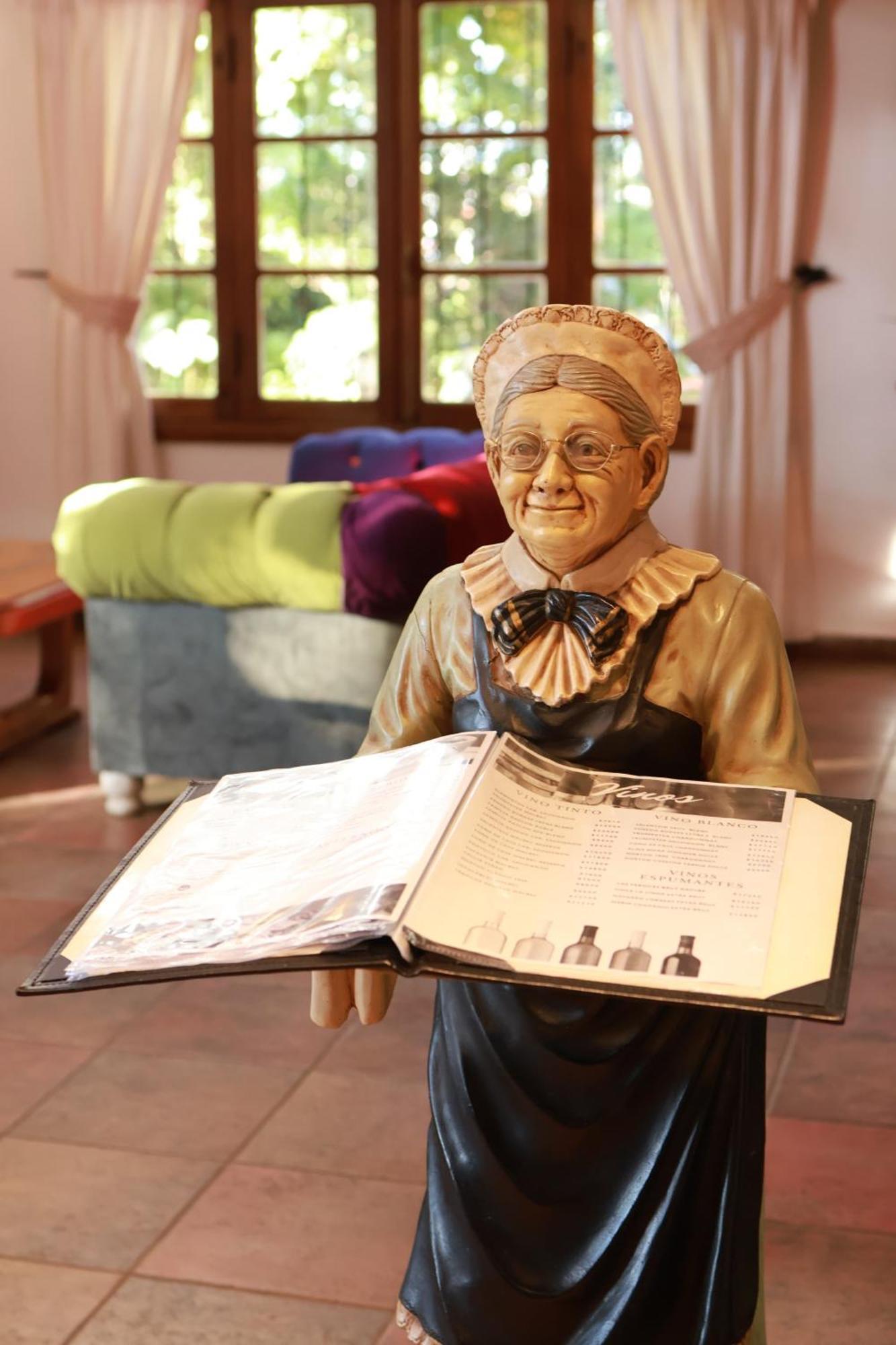 Los Espinillos Hotel Y Spa Villa Carlos Paz Eksteriør bilde